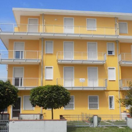 Condominio Rossetto Eraclea Mare Eksteriør billede